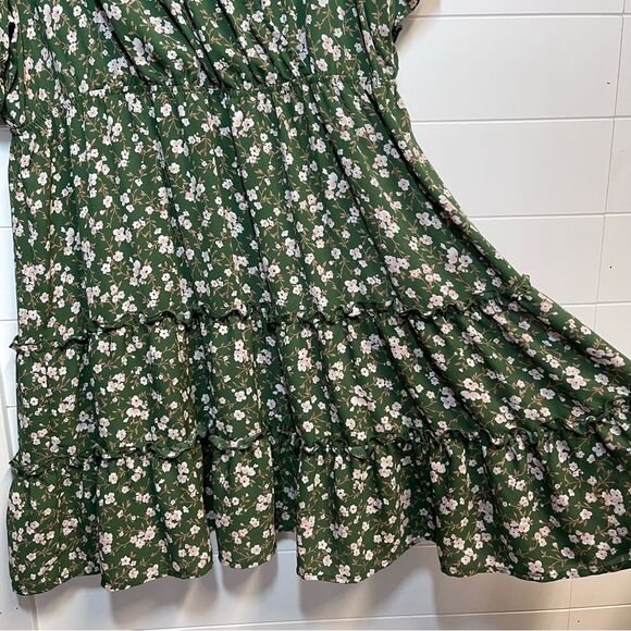 Inspired Hearts Floral Green Dress Size 3X - Picture 7 of 11
